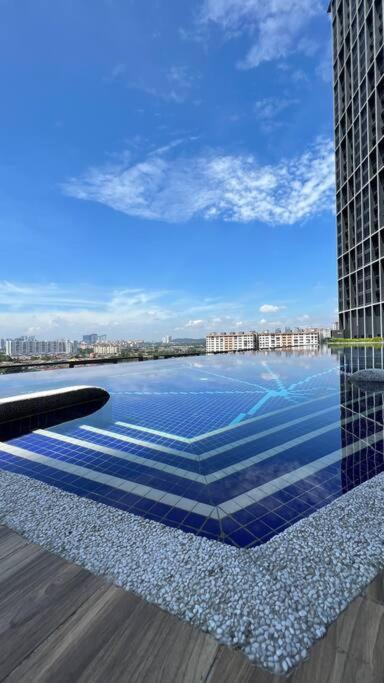 Cozy Aera Residence / Free Wi-Fi Netflix / Sunway ペタリンジャヤ エクステリア 写真