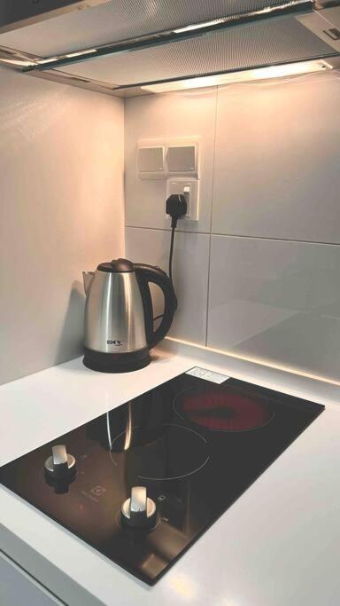 Cozy Aera Residence / Free Wi-Fi Netflix / Sunway ペタリンジャヤ エクステリア 写真